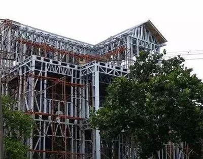 商混沖擊700元一方 砂石、水泥價(jià)格破新高背后的新型建筑材料應(yīng)對策略